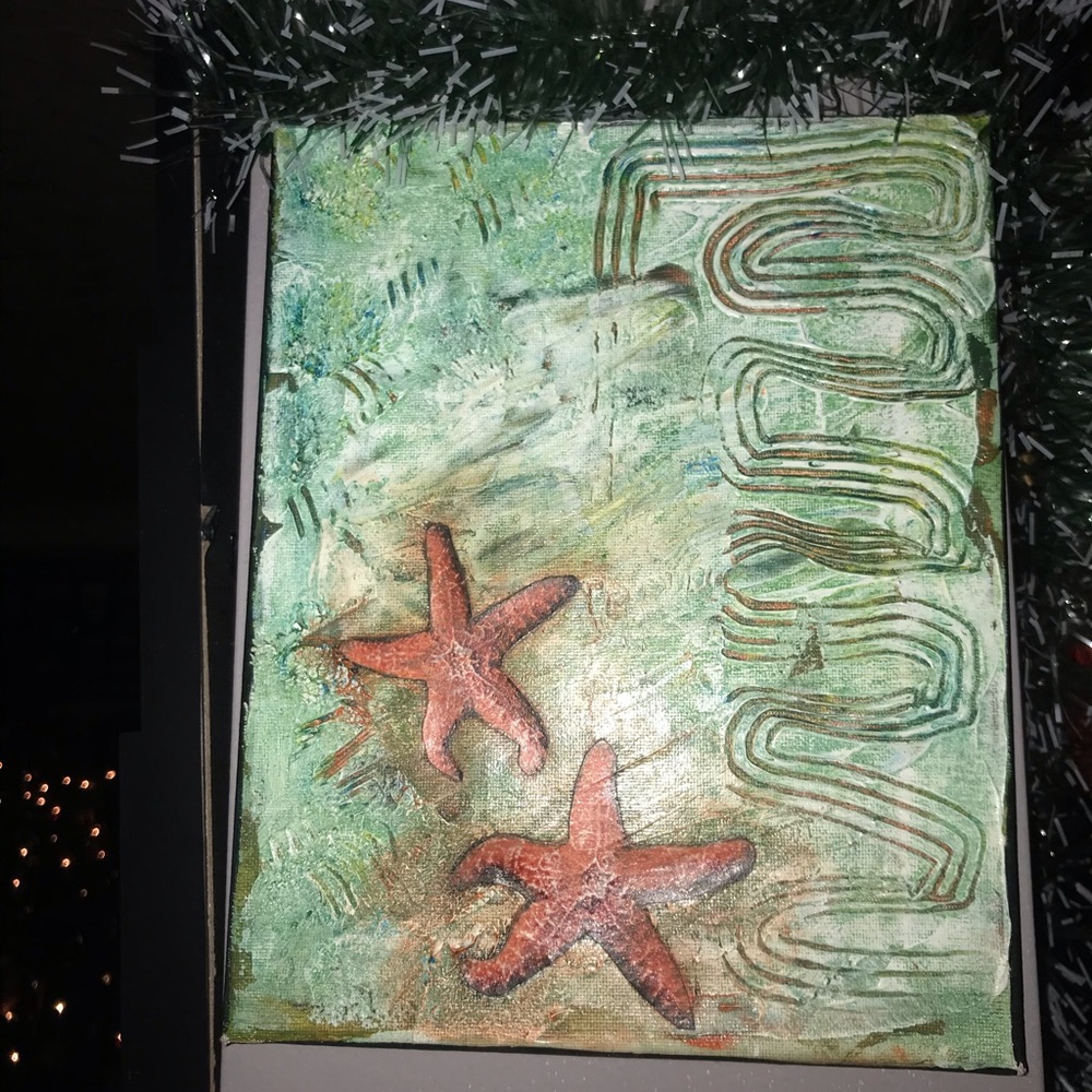 Starfish beach decor.